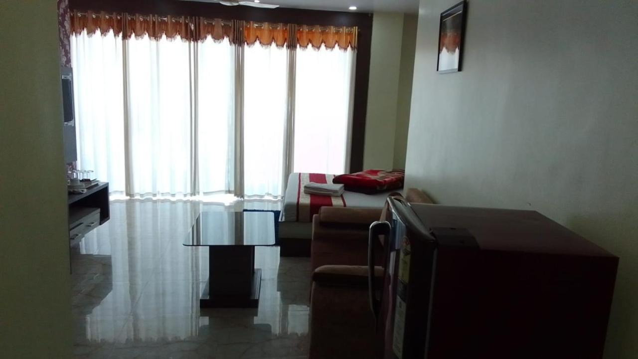 Hotel Rajmahal Tarapith Eksteriør bilde